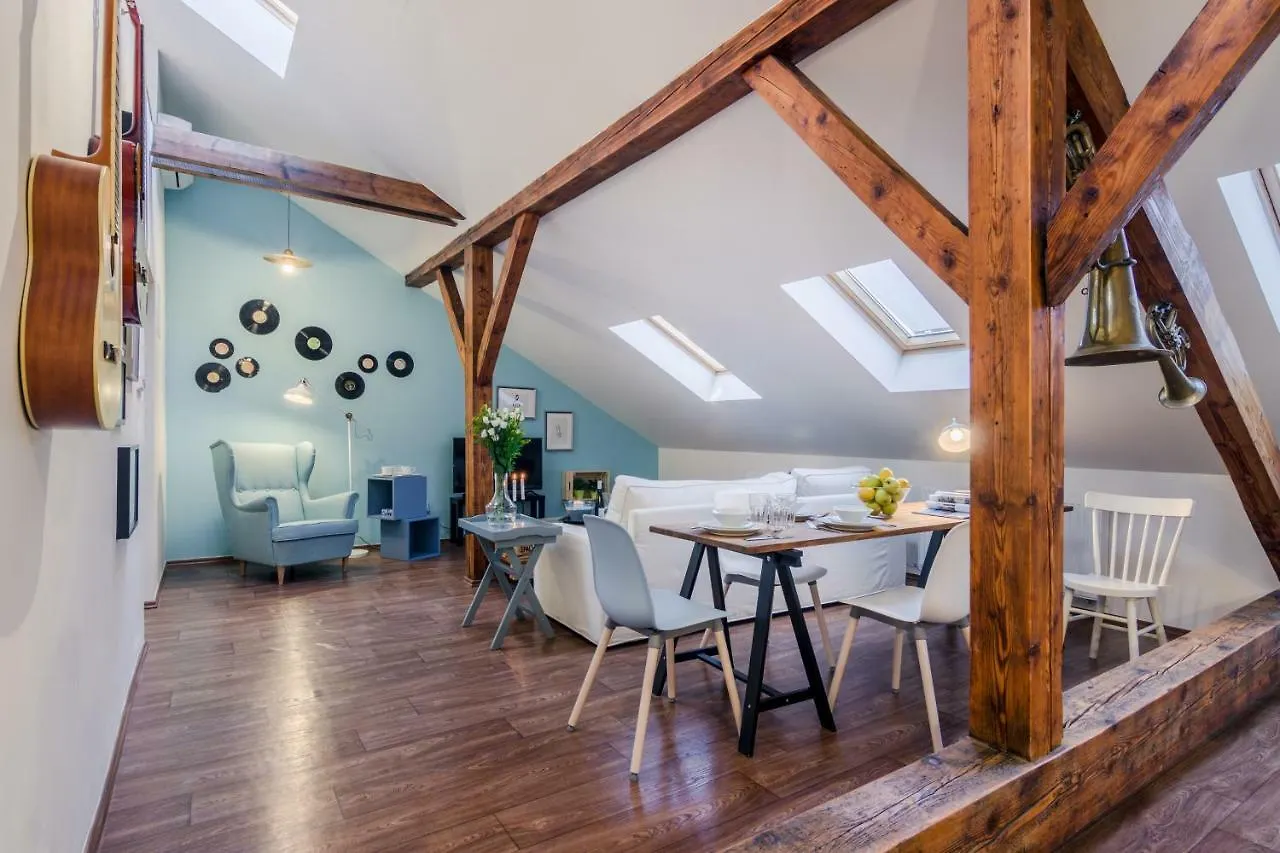 Apt With Sunny Garden Prague By Michal&Friends 0*,  جمهورية التشيك