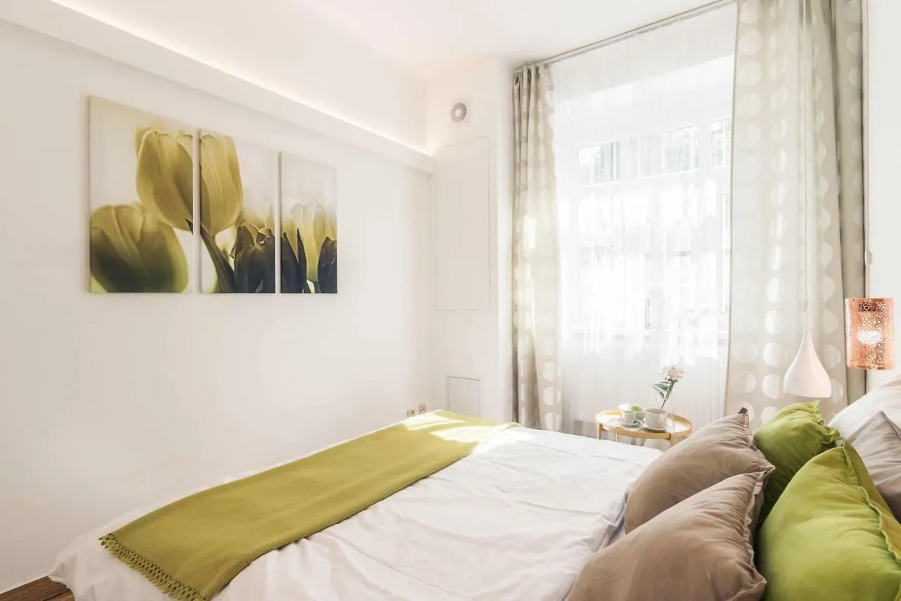 Apartment Apt With Sunny Garden Prague By Michal&Friends