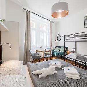 Apartment Bright Downtown, Prague