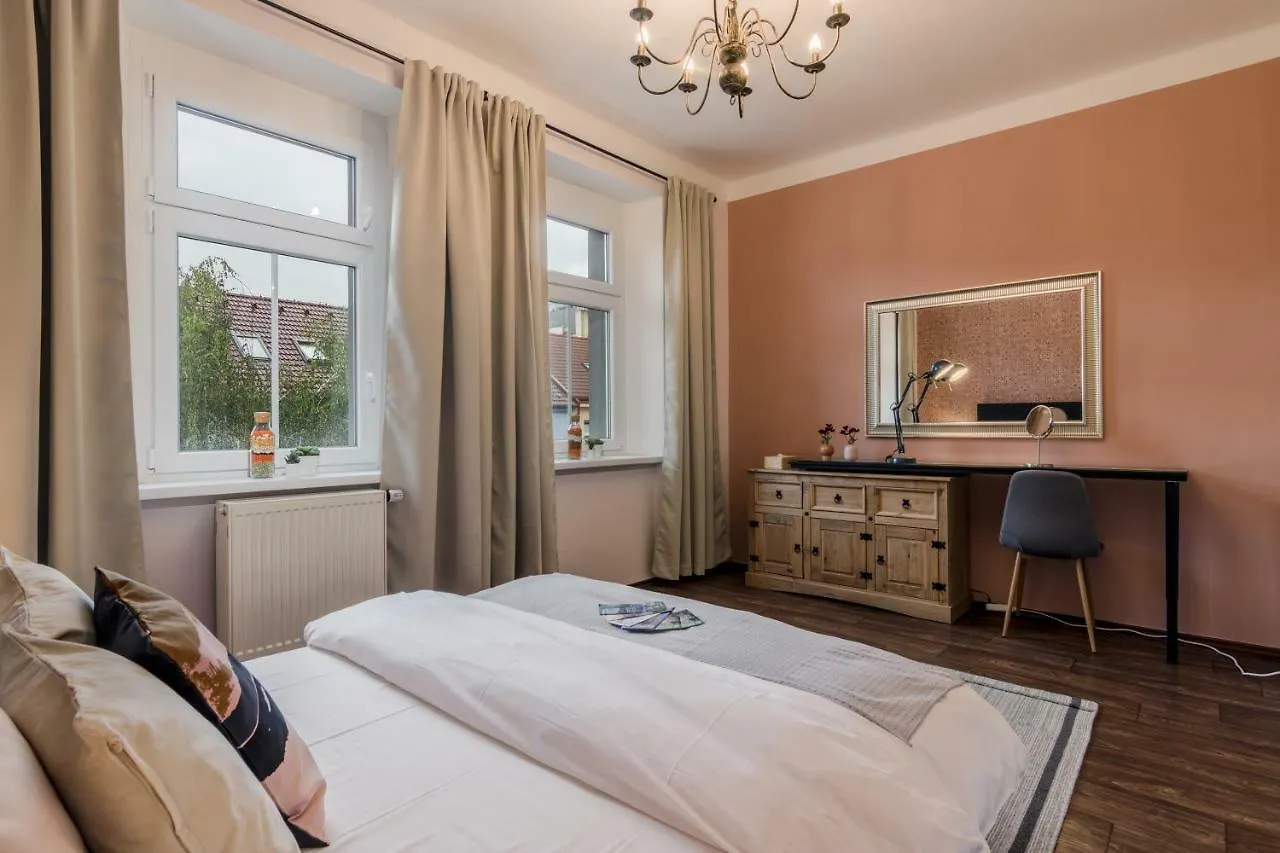 Apartment Apt With Sunny Garden Prague By Michal&Friends