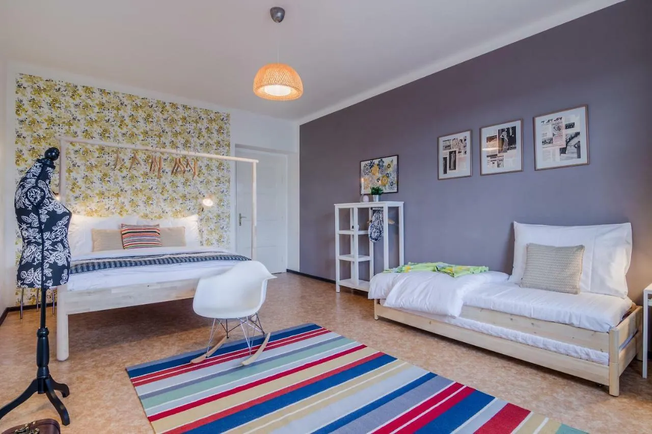 Apt With Sunny Garden Prague By Michal&Friends