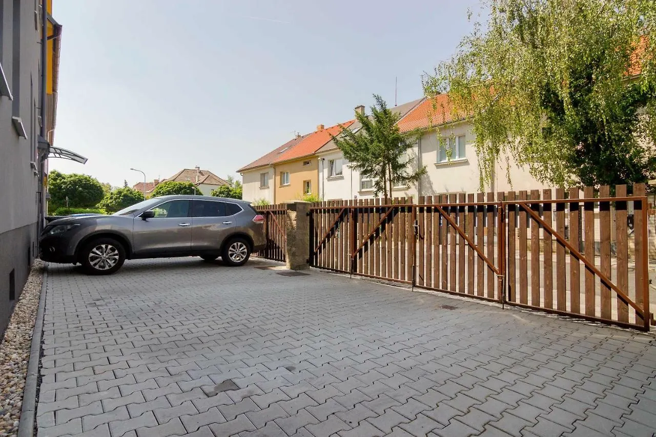 Apt With Sunny Garden Prague By Michal&Friends Czech Republic